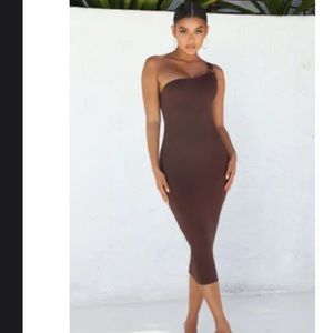 Fashion nova - Emma Snatched Midi Dress - Chocolate